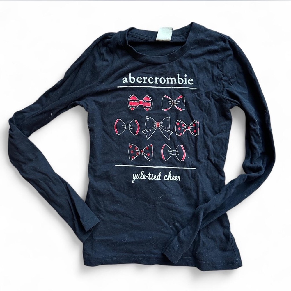 Vintage Y2K Abercrombie black long sleeve top with red bows #y2kfashion #bows